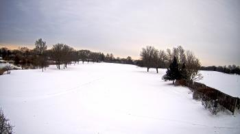 Weather camera view of Village Links of Glen Ellyn.