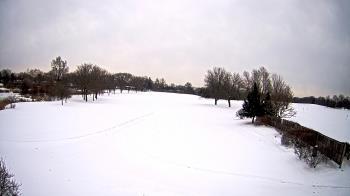 Weather camera view of Village Links of Glen Ellyn.
