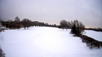 Weather camera view of Village Links of Glen Ellyn.
