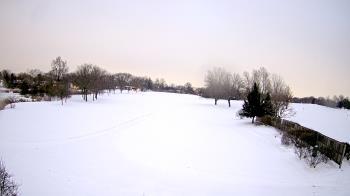 Weather camera view of Village Links of Glen Ellyn.