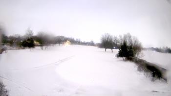 Weather camera view of Village Links of Glen Ellyn.