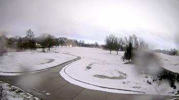 Weather camera view of Village Links of Glen Ellyn.