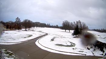 Weather camera view of Village Links of Glen Ellyn.