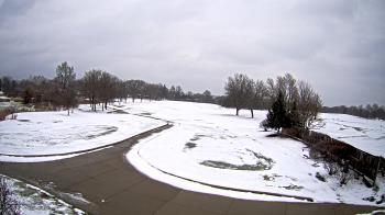 Weather camera view of Village Links of Glen Ellyn.