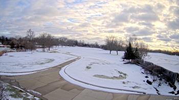 Weather camera view of Village Links of Glen Ellyn.