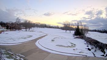 Weather camera view of Village Links of Glen Ellyn.