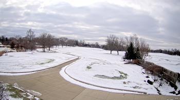 Weather camera view of Village Links of Glen Ellyn.