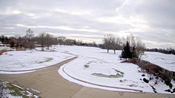Weather camera view of Village Links of Glen Ellyn.