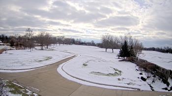 Weather camera view of Village Links of Glen Ellyn.