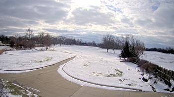 Weather camera view of Village Links of Glen Ellyn.