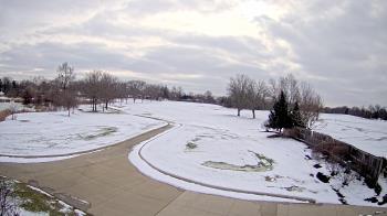 Weather camera view of Village Links of Glen Ellyn.