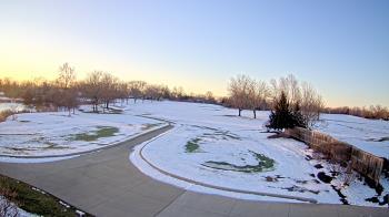 Weather camera view of Village Links of Glen Ellyn.