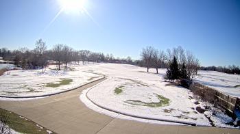 Weather camera view of Village Links of Glen Ellyn.
