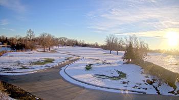 Weather camera view of Village Links of Glen Ellyn.