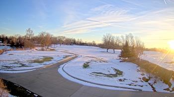 Weather camera view of Village Links of Glen Ellyn.