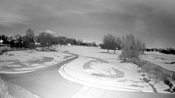Weather camera view of Village Links of Glen Ellyn.