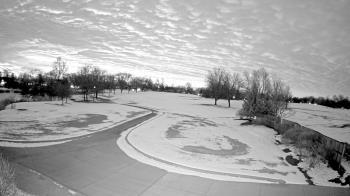 Weather camera view of Village Links of Glen Ellyn.