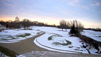Weather camera view of Village Links of Glen Ellyn.