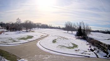 Weather camera view of Village Links of Glen Ellyn.
