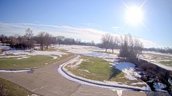 Weather camera view of Village Links of Glen Ellyn.