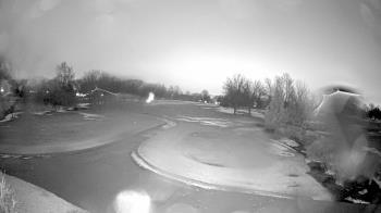 Weather camera view of Village Links of Glen Ellyn.