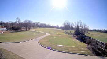 Weather camera view of Village Links of Glen Ellyn.