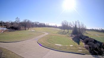 Weather camera view of Village Links of Glen Ellyn.