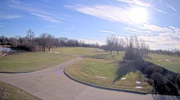 Weather camera view of Village Links of Glen Ellyn.
