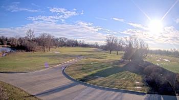 Weather camera view of Village Links of Glen Ellyn.