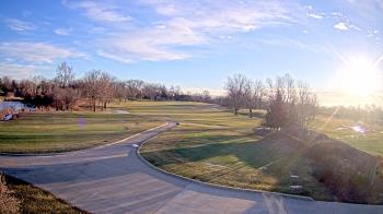 Weather camera view of Village Links of Glen Ellyn.