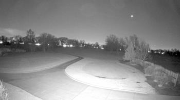 Weather camera view of Village Links of Glen Ellyn.