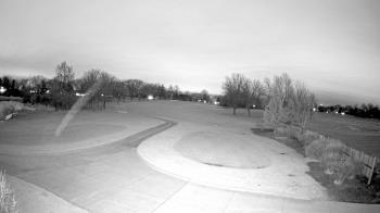 Weather camera view of Village Links of Glen Ellyn.