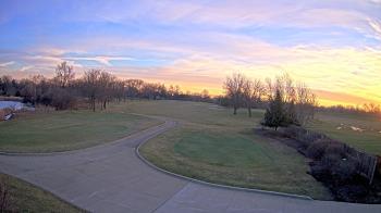 Weather camera view of Village Links of Glen Ellyn.