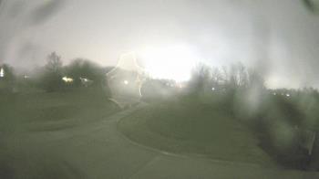Weather camera view of Village Links of Glen Ellyn.