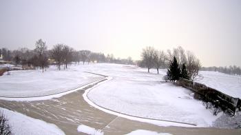 Weather camera view of Village Links of Glen Ellyn.