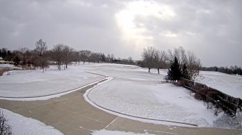 Weather camera view of Village Links of Glen Ellyn.
