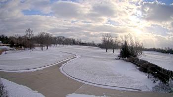 Weather camera view of Village Links of Glen Ellyn.