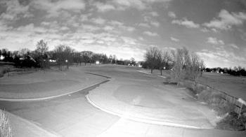 Weather camera view of Village Links of Glen Ellyn.