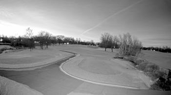 Weather camera view of Village Links of Glen Ellyn.