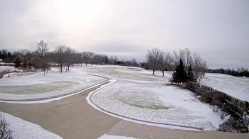 Weather camera view of Village Links of Glen Ellyn.