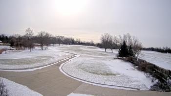 Weather camera view of Village Links of Glen Ellyn.