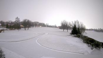 Weather camera view of Village Links of Glen Ellyn.