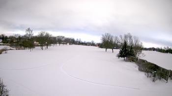 Weather camera view of Village Links of Glen Ellyn.