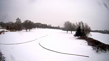 Weather camera view of Village Links of Glen Ellyn.