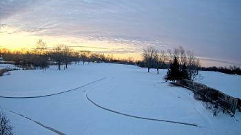 Weather camera view of Village Links of Glen Ellyn.