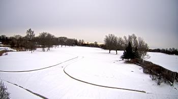 Weather camera view of Village Links of Glen Ellyn.