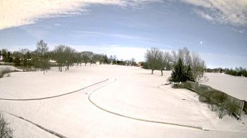 Weather camera view of Village Links of Glen Ellyn.