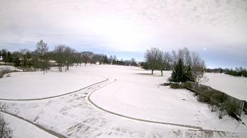 Weather camera view of Village Links of Glen Ellyn.
