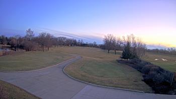 Weather camera view of Village Links of Glen Ellyn.