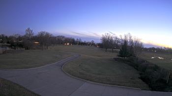Weather camera view of Village Links of Glen Ellyn.